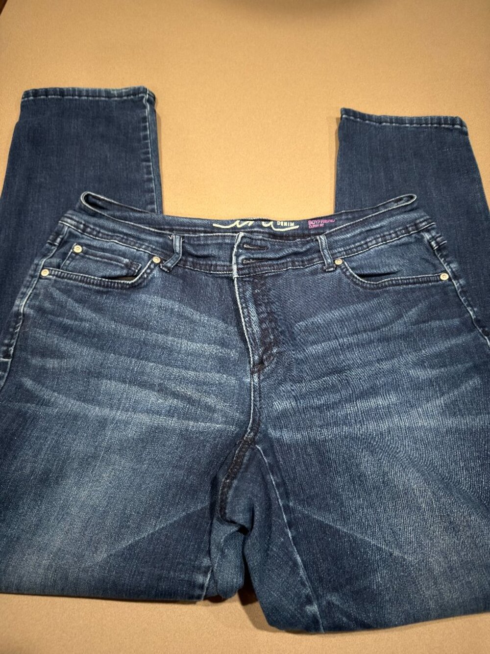 INC Denim Boyfriend Curvy Fit Jeans Dark Wash Stretch.   (A)